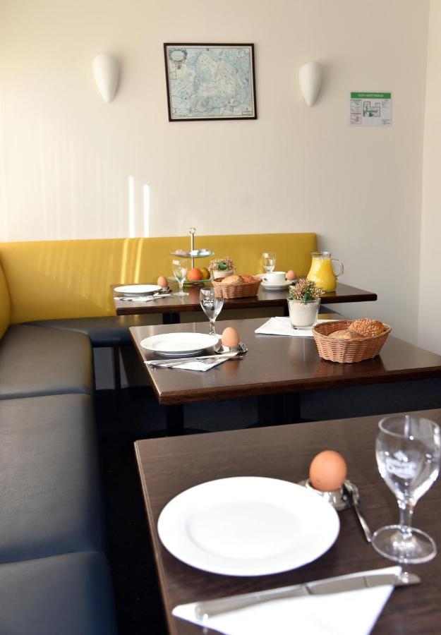 Hotel Schuurman Emlichheim ภายนอก รูปภาพ